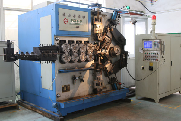 12mm數控(kong)彈簧機 12mm數控彈(dan)簧機