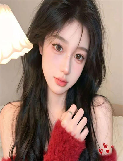 观影必备：《我的青春在丝路八月季》：黑色电影的演员的表演技巧与角色塑造——激发共鸣的情感体验